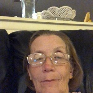 Meet your Posher, Beverly